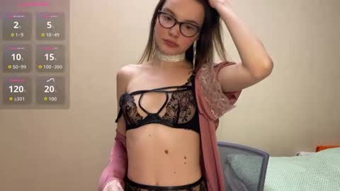 Ksenya online show from 10-20-25, 09:04