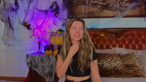 Luna Rishi online show from 11-01-25, 06:04