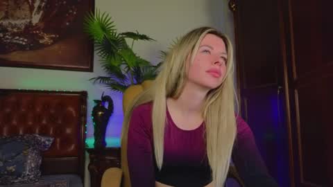 Luna Rishi online show from 04-17-26, 07:11