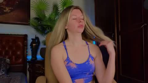 Luna Rishi online show from 05-01-26, 06:29