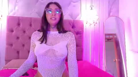 Snapshot of lunarosse18 chatting on 07-29-26, 02:43 LunaRose-Next Stream at 0545hs GMT online show from 07-29-26, 02:43