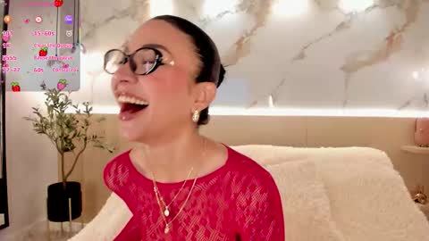 Luna Ruso  online show from 03-07-26, 05:10