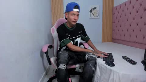 lunay_bigcock420 online show from 10-30-25, 11:49