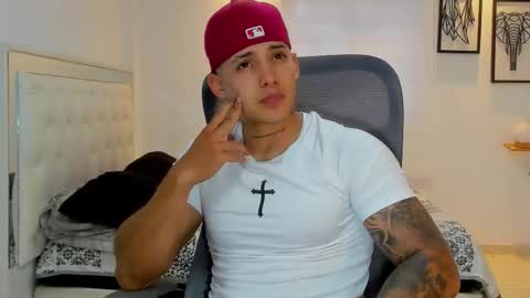 Lunay online show from 03-07-26, 09:56