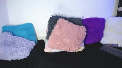 L U N I T A  online show from 02-26-25, 06:15