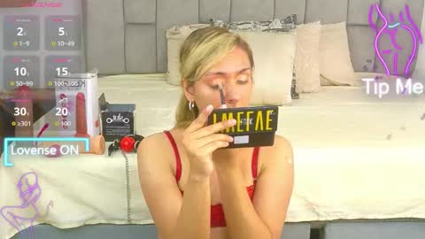 lunitadiva online show from 11-06-25, 02:40