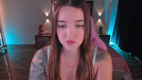LUNA ROSE online show from 06-13-26, 02:42
