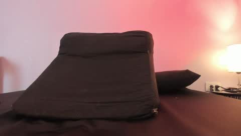 lupe online show from 04-12-26, 08:03