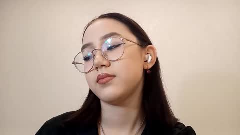 Roxie online show from 03-01-26, 01:02