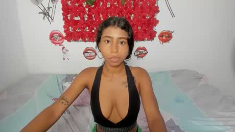 lupita_hot77 online show from 02-01-26, 05:39