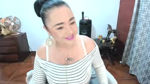 PAULINA online show from 06-13-26, 06:50