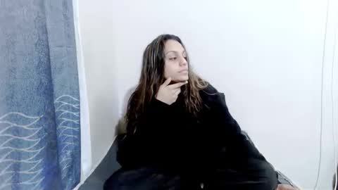 Snapshot of luscious_lexy chatting on 05-31-26, 05:15 luscious_lexy online show from 05-31-26, 05:15