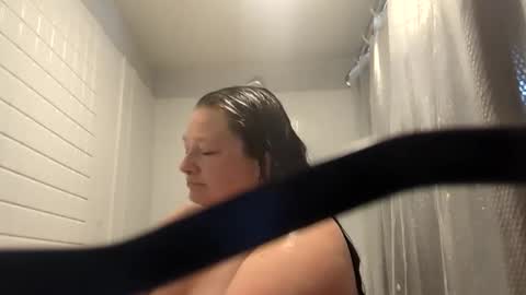 Snapshot of luscious_lynn1024 chatting on 11-13-25, 05:23 Luscious Lynn online show from 11-13-25, 05:23