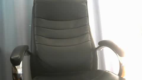 Luk online show from 12-14-24, 05:25