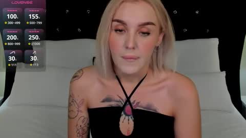 your sweet Liana online show from 10-15-25, 09:59