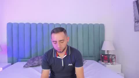 Snapshot of lushian_luna chatting on 06-19-26, 05:39 Lushian And Luna online show from 06-19-26, 05:39