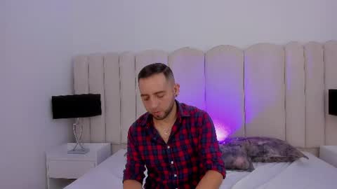 Snapshot of lushian_luna chatting on 06-30-26, 03:57 Lushian And Luna online show from 06-30-26, 03:57