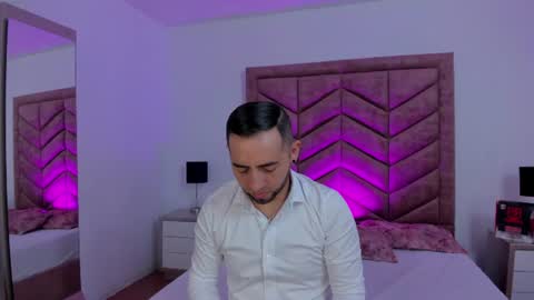 Snapshot of lushian_luna chatting on 07-04-26, 04:35 Lushian And Luna online show from 07-04-26, 04:35