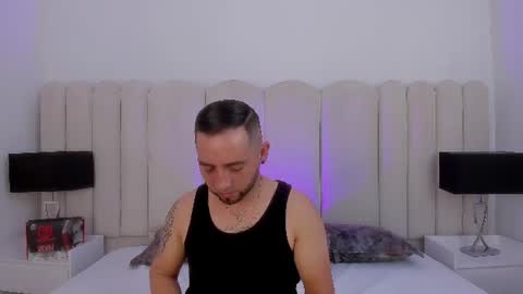 Snapshot of lushian_luna chatting on 07-27-26, 04:47 Lushian And Luna online show from 07-27-26, 04:47