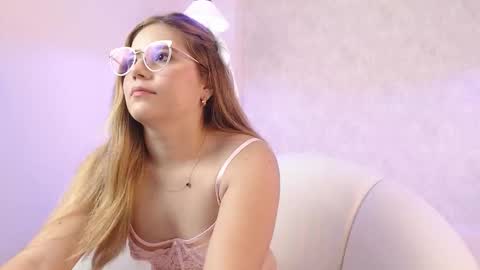 Lussia Vega online show from 01-14-26, 03:28