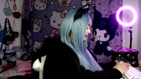 lussyevans_ online show from 07-18-26, 07:12