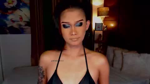 AdriannaFowks online show from 01-15-25, 03:00