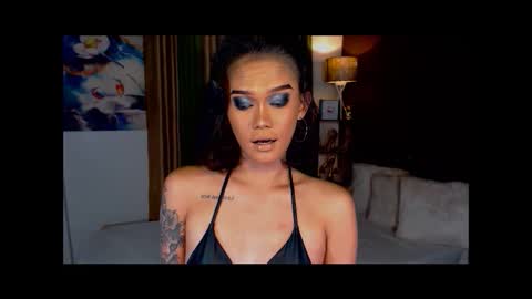 AdriannaFowks online show from 01-26-25, 07:09