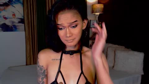 AdriannaFowks online show from 02-04-25, 05:34