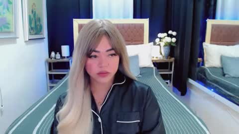 Snapshot of lustfuloffendertrina chatting on 01-13-25, 02:00 Trina online show from 01-13-25, 02:00