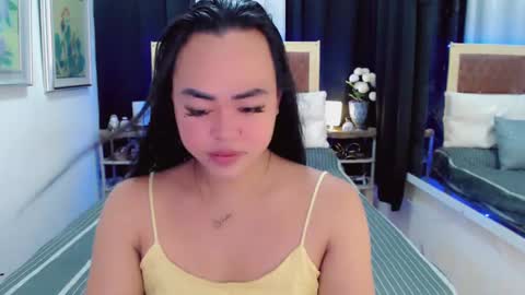 Snapshot of lustfuloffendertrina chatting on 01-24-25, 02:49 Trina online show from 01-24-25, 02:49