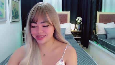 Snapshot of lustfuloffendertrina chatting on 01-30-25, 12:39 Trina online show from 01-30-25, 12:39