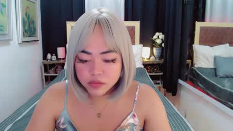 Snapshot of lustfuloffendertrina chatting on 01-30-25, 10:29 Trina online show from 01-30-25, 10:29