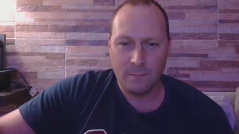 lustonfan online show from 04-21-26, 02:51