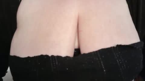 lustytits85 online show from 03-18-26, 01:14