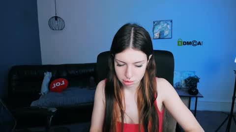 lusy_puff online show from 01-16-25, 09:37
