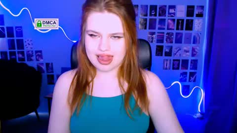 lusy_puff online show from 03-02-25, 10:35