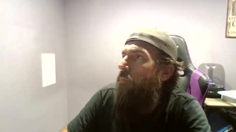 Luv2likslit online show from 09-15-25, 01:38