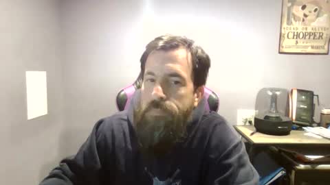 Luv2likslit online show from 10-19-25, 08:48