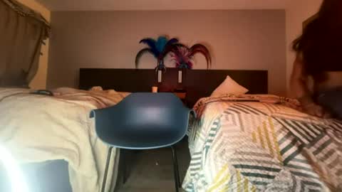 Snapshot of luvvlee chatting on 06-30-26, 03:51 luvvlee online show from 06-30-26, 03:51