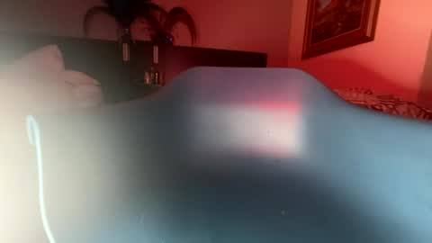Snapshot of luvvlee chatting on 07-02-26, 01:17 luvvlee online show from 07-02-26, 01:17