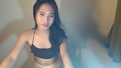 Snapshot of luvvnash chatting on 06-01-26, 12:01 luvvnash online show from 06-01-26, 12:01