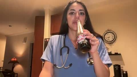 luxcher22 online show from 01-29-25, 03:33