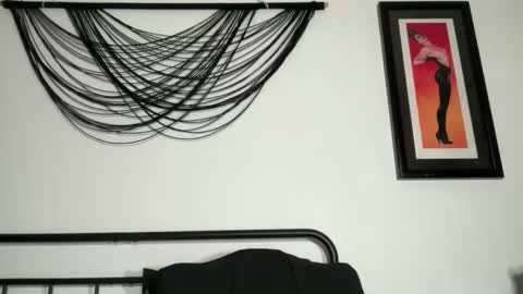 Snapshot of luxcher22 chatting on 06-04-26, 03:45 luxcher22 online show from 06-04-26, 03:45