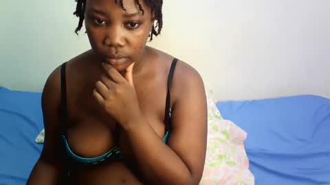 LINA online show from 06-14-26, 04:53