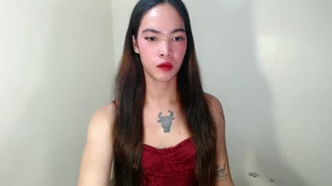 Snapshot of luxenixie chatting on 07-26-26, 10:38 luxenixie online show from 07-26-26, 10:38
