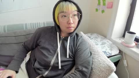 LuxGray online show from 05-12-26, 03:42