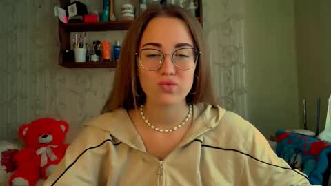 Katie online show from 10-09-25, 11:30