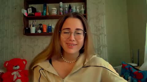 Katie online show from 10-10-25, 08:02