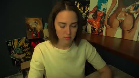 Katie online show from 03-24-26, 01:49