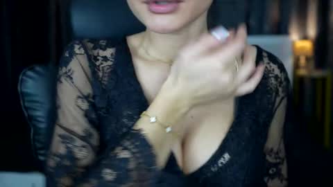 Snapshot of luxqueenstudio chatting on 02-21-26, 08:37 KarolinaAlpha online show from 02-21-26, 08:37